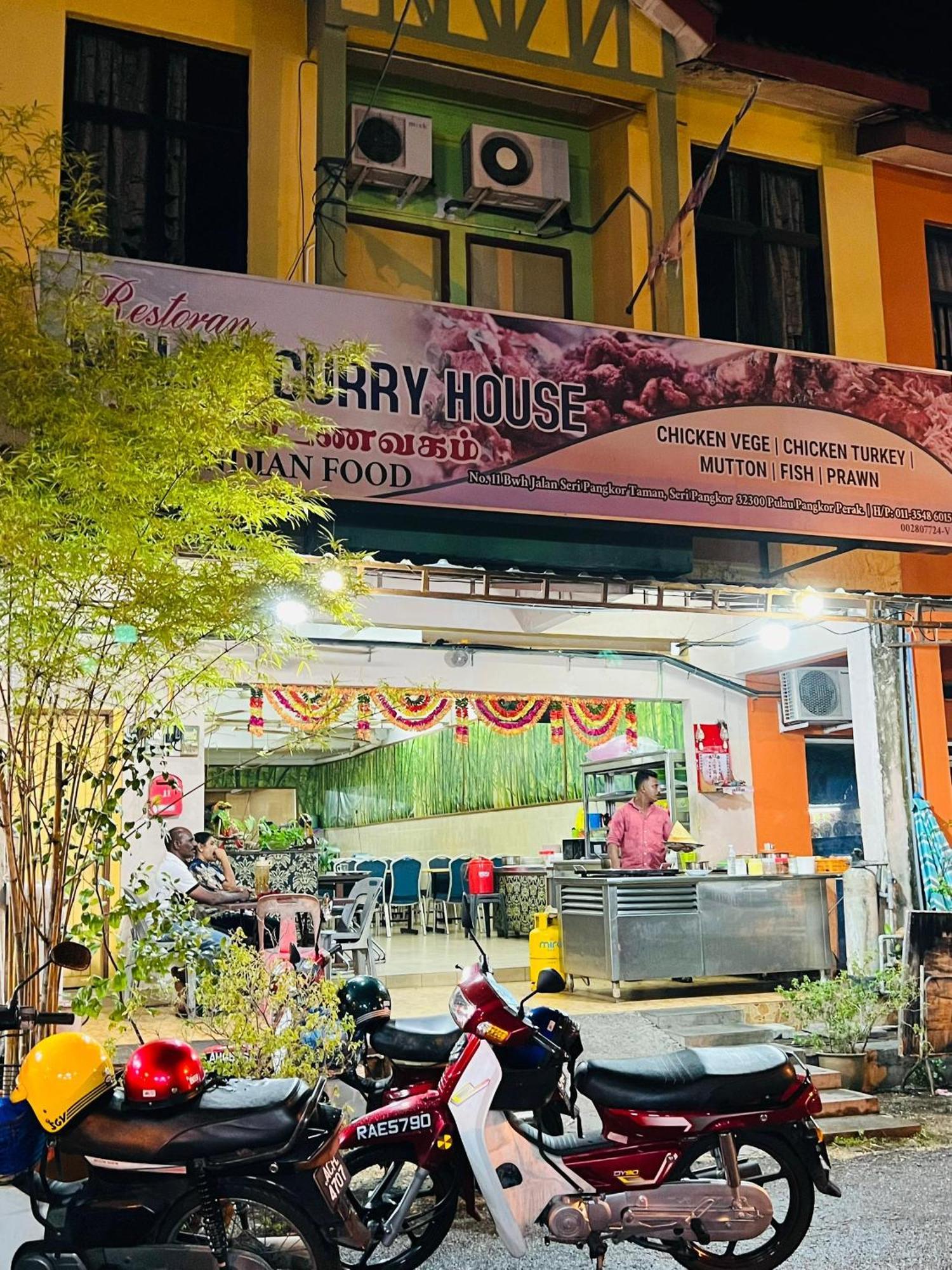 Shoplot Hostel Pangkor Kampong Pasir Bogak Buitenkant foto